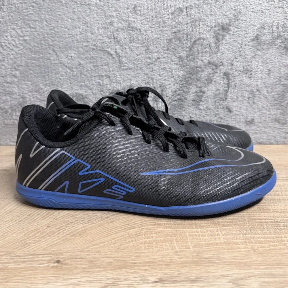 Nike Mercurial Vapor 15 Club IC Indoor Soccer Shoes Youth 6Y Black Blue Speed
